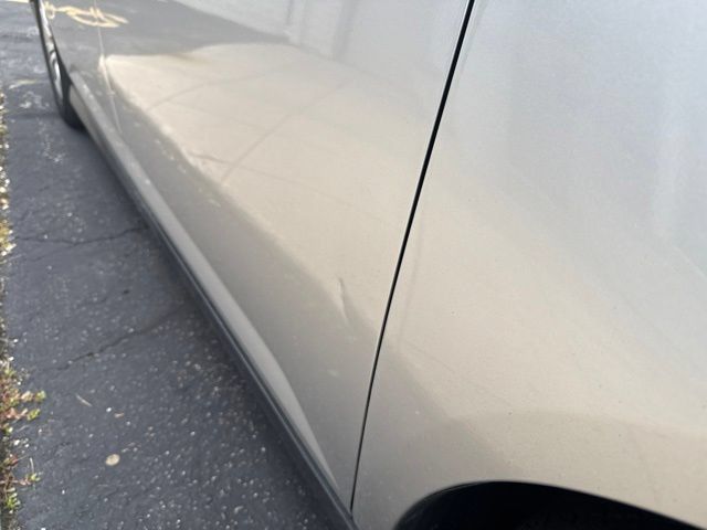 Used 2014 Honda Odyssey EX-L image 3