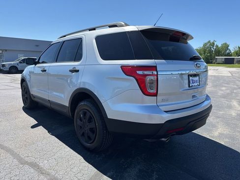 Used 2013 Ford Explorer 4WD w/ Class III Trailer Tow Pkg image 2
