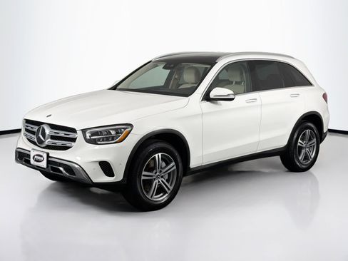 Used 2022 Mercedes-Benz GLC 300 4MATIC image 10