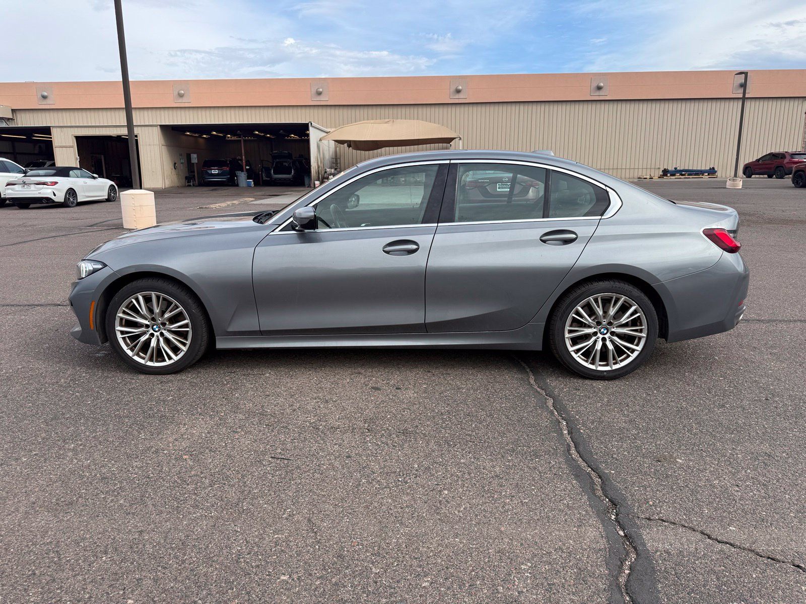 Used 2024 BMW 330i Sedan RWD image 7