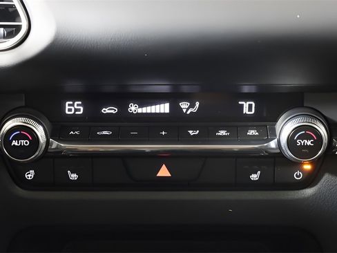 New 2025 MAZDA CX-30 2.5 Turbo w/ Premium Plus Pkg image 38