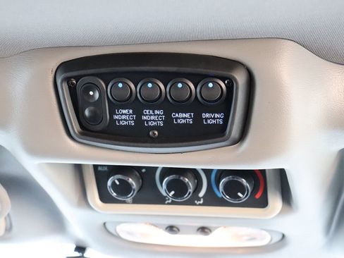 Used 2012 GMC Savana 2500 Extended image 46