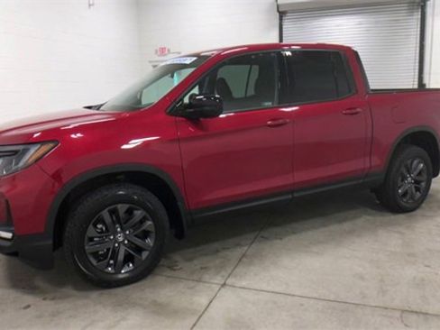 Used 2021 Honda Ridgeline Sport image 6