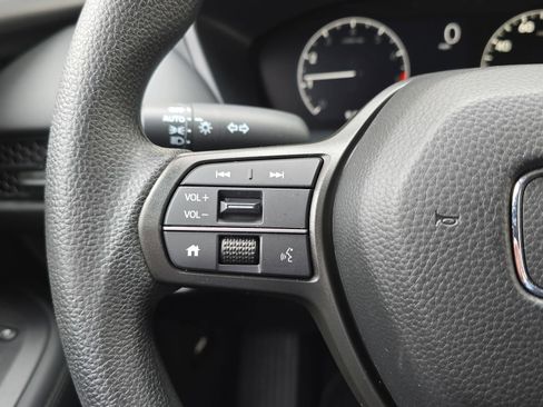 Certified 2026 Honda HR-V LX image 16
