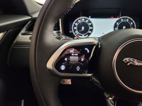 New 2026 Jaguar F-PACE R-Dynamic S AWD/4WD image 28