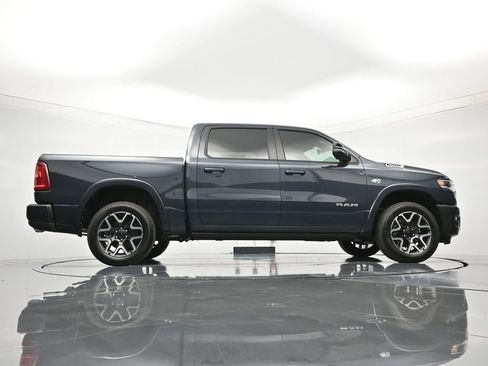 New 2026 RAM 1500 Laramie AWD/4WD image 44