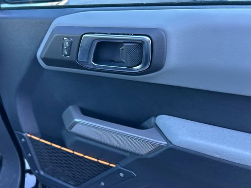 Certified 2022 Ford Bronco Badlands w/ Sasquatch Package image 16