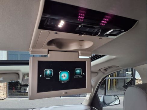 Used 2020 GMC Yukon Denali w/ Denali Ultimate Package image 10