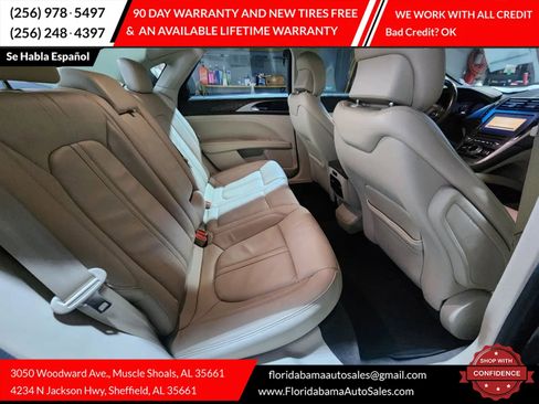 Used 2017 Lincoln MKZ Select w/ Select Plus Package image 18