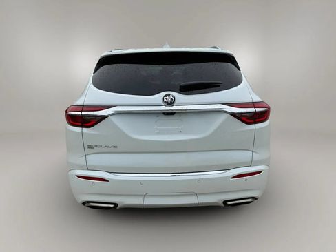 Used 2021 Buick Enclave Avenir w/ Avenir Technology Package AWD/4WD image 5