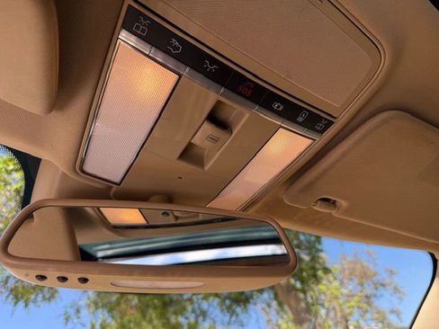 Used 2010 Mercedes-Benz S 550 image 27