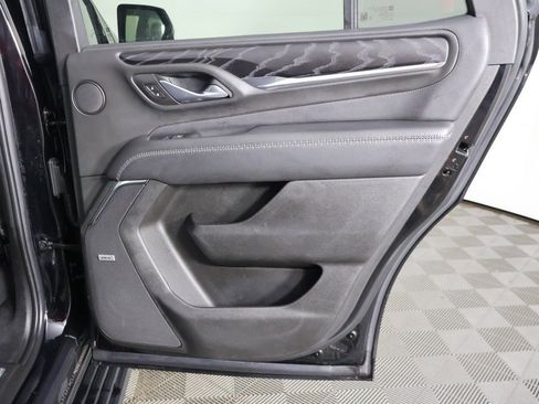 Used 2023 GMC Yukon Denali image 34