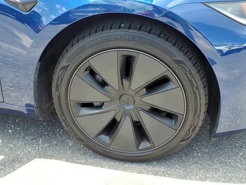 Used 2024 Tesla Model 3 Long Range RWD image 9