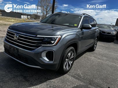 Used 2025 Volkswagen Atlas SE