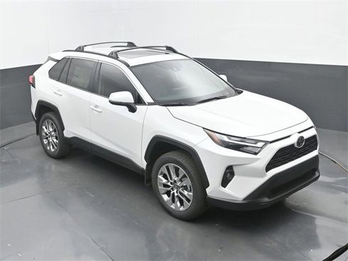 New 2025 Toyota RAV4 XLE Premium image 28