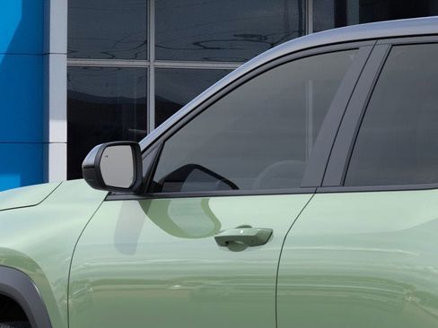 New 2026 Chevrolet Equinox LT w/ Convenience Package II image 16