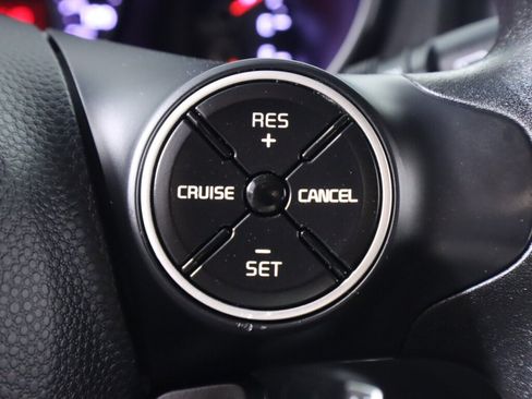 Used 2019 Kia Soul FWD image 13