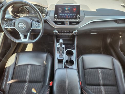 Used 2025 Nissan Altima 2.5 SR FWD image 20