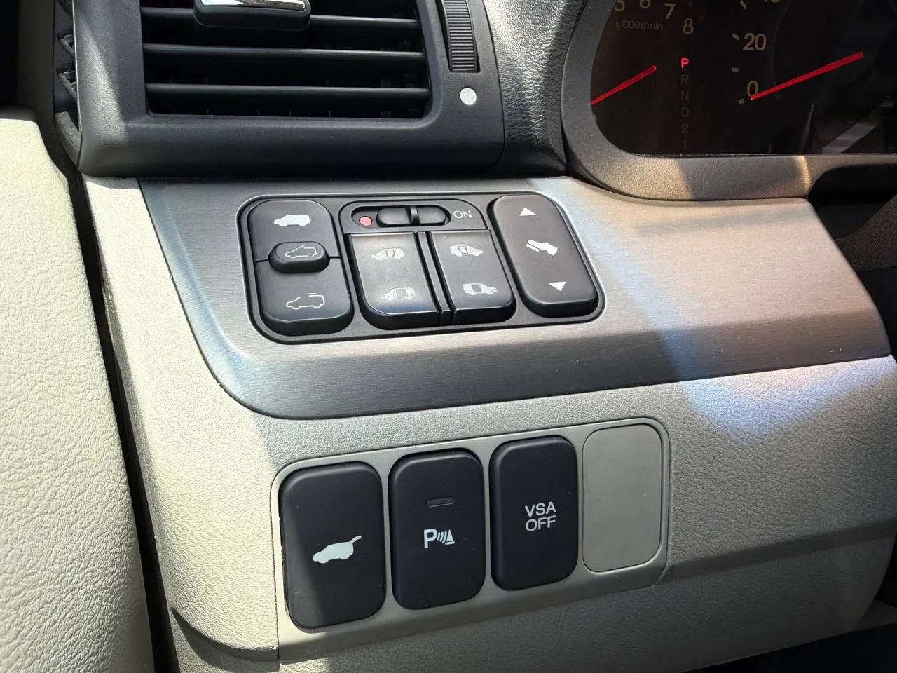 Used 2006 Honda Odyssey Touring image 21
