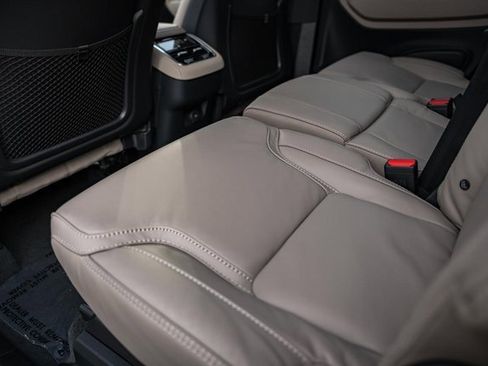 New 2026 Volvo XC90 B6 Ultra image 32