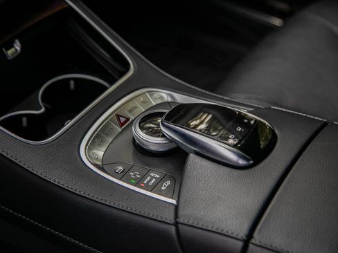 Used 2015 Mercedes-Benz S 550 Sedan image 29