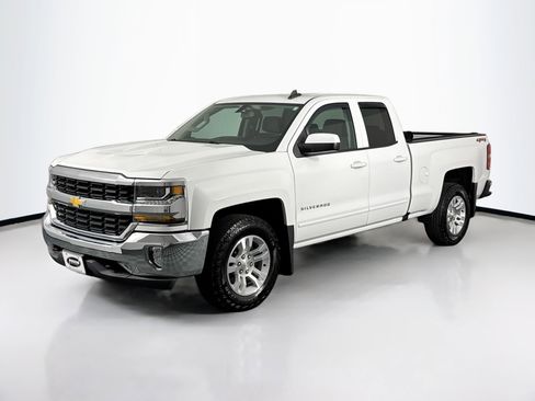 Used 2019 Chevrolet Silverado 1500 LT w/ All Star Edition image 41