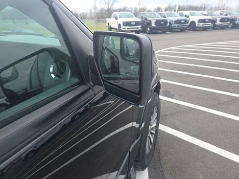 Used 2017 Ford Expedition XLT image 6