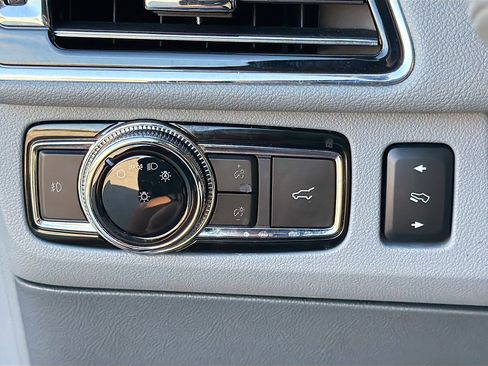 Used 2020 Lincoln Navigator L Reserve image 37