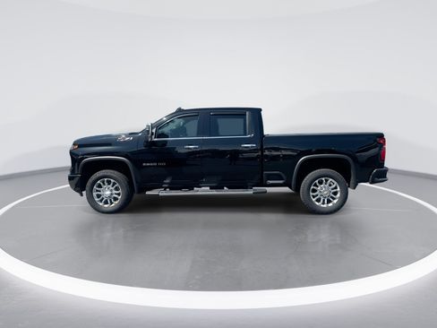 Used 2025 Chevrolet Silverado 2500 LTZ w/ Z71 Chrome Sport Edition AWD/4WD image 6