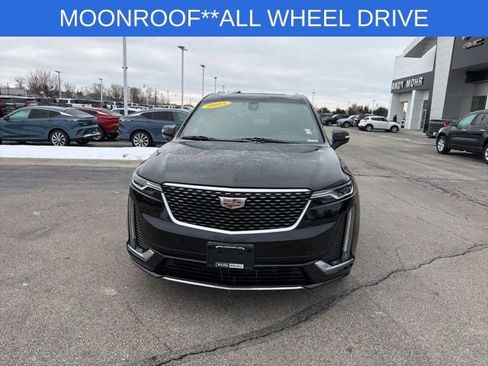 Used 2025 Cadillac XT6 Premium Luxury image 4