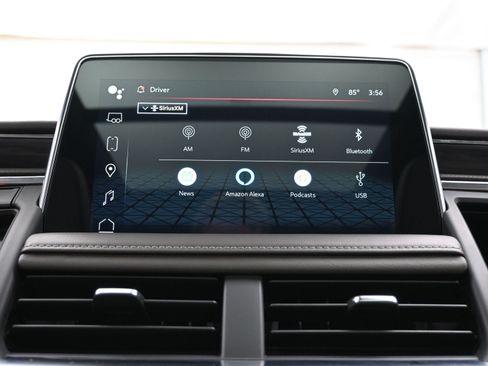 Used 2022 GMC Yukon SLT w/ SLT Premium Package image 36