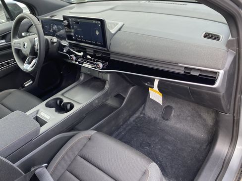 New 2026 Honda Prologue EX image 10