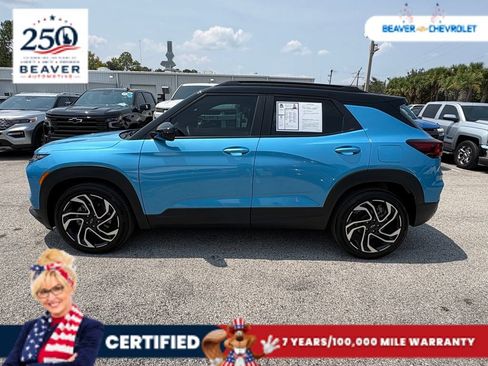 Used 2025 Chevrolet TrailBlazer RS w/ Convenience Package FWD image 4