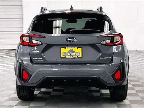 Used 2024 Subaru Crosstrek 2.5i Limited w/ Crosstrek Mirror Package AWD/4WD image 5