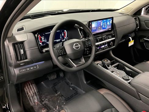 New 2026 Nissan Pathfinder Platinum w/ Cargo Package AWD/4WD image 7