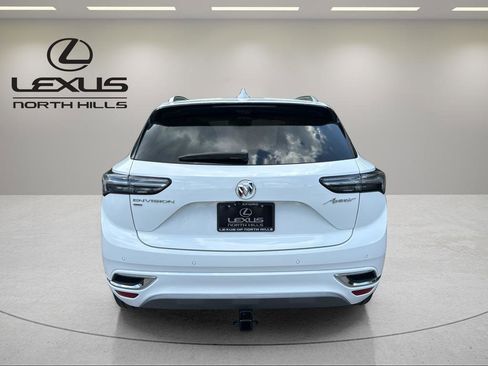 Used 2022 Buick Envision Avenir w/ Technology Package II AWD/4WD image 7
