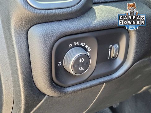 Used 2025 RAM 2500 Big Horn AWD/4WD image 17