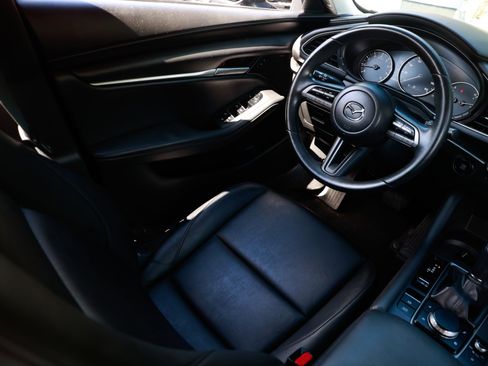 Used 2021 MAZDA MAZDA3 s image 25