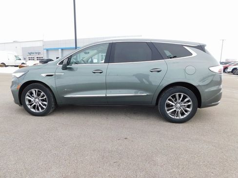 Used 2023 Buick Enclave Avenir w/ Avenir Technology Package image 6
