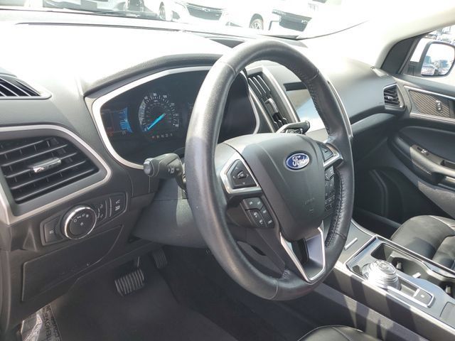 Used 2020 Ford Edge SEL w/ Convenience Package AWD/4WD image 18