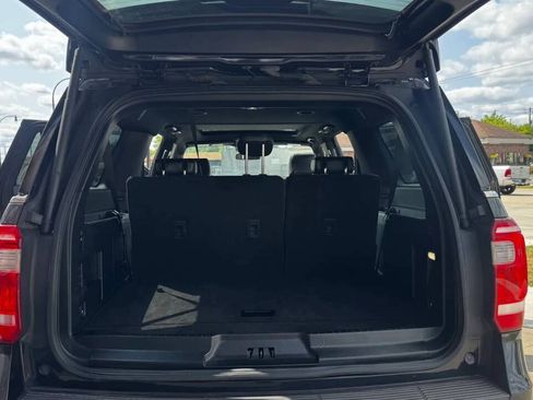 Used 2020 Ford Expedition Max XLT w/ Equipment Group 202A AWD/4WD image 26