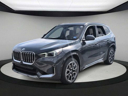 Used 2026 BMW X1 xDrive28i w/ Technology Package AWD/4WD image 4
