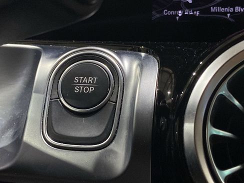 Certified 2023 Mercedes-Benz EQB 250+ w/ Exclusive Package image 14