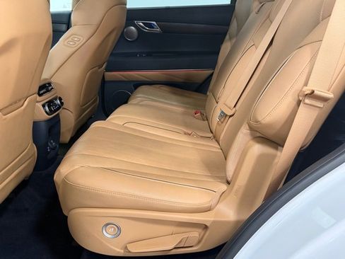 Used 2023 Genesis GV80 2.5T w/ Prestige 20" Package image 23