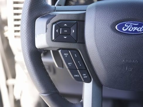 Used 2020 Ford F150 Raptor w/ Equipment Group 802A Luxury image 23