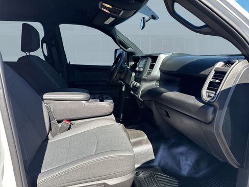 Used 2024 RAM 3500 Tradesman w/ Chrome Appearance Group image 13