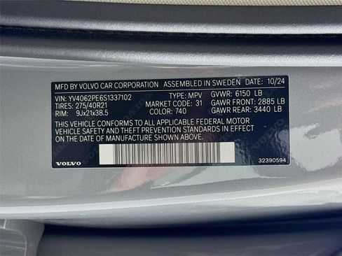 Used 2025 Volvo XC90 B6 Plus w/ Protection Package Premier AWD/4WD image 34