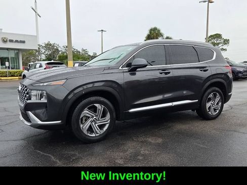 Used 2022 Hyundai Santa Fe SEL FWD image 3