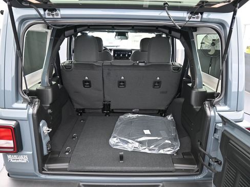 New 2026 Jeep Wrangler Sport S image 34