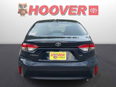 Used 2025 Toyota Corolla LE FWD image 5